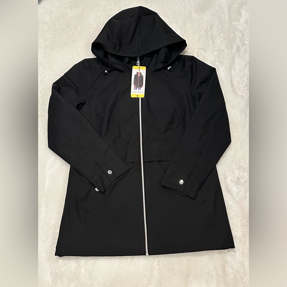 Vince Camuto Ladies' Rain Jacket, Size S - Picture 3 of 3